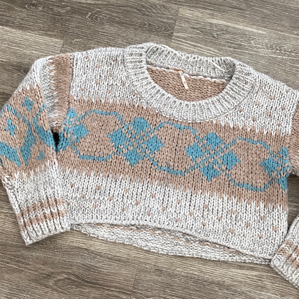 Free People fair isle cropped Nordic knit pastel sweater gray pink blue XS